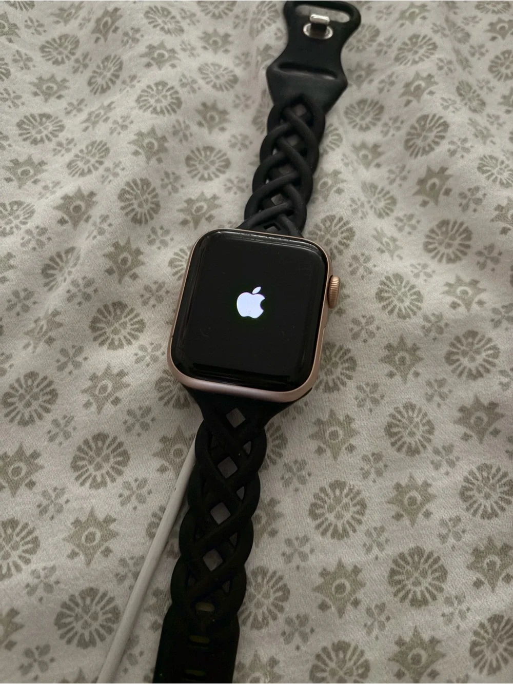 Rose Gold Apple Watch SE With Braided Silicone Band